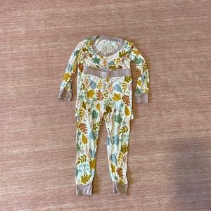 Little sleepies pjs size 12-18 months